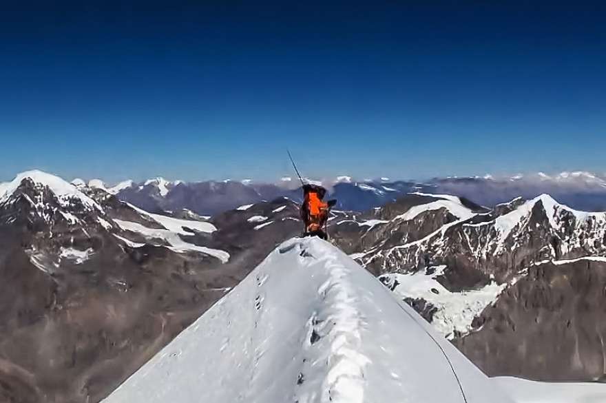 Chulu West Peak