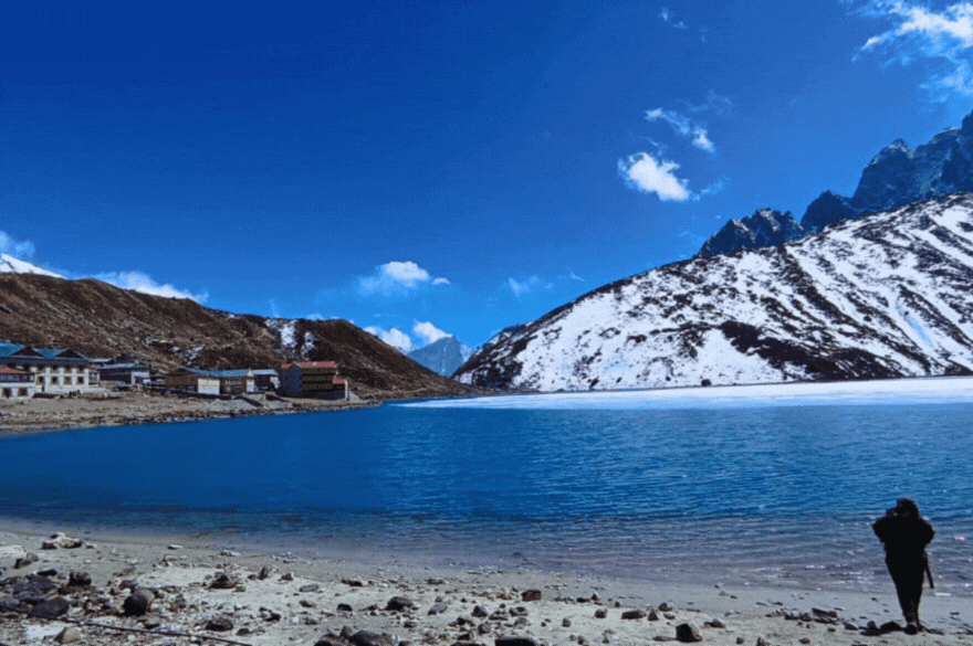 Gokyo lake views in EBC